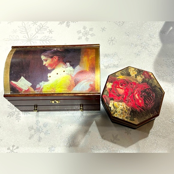 Vintage Jewllery Box Set with Art and Floral Design - scratches as is - Picture 1 of 7